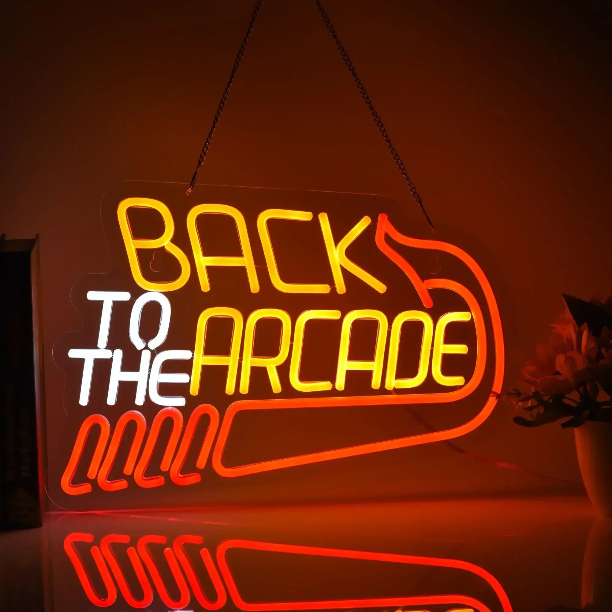 Back to The Arcade Neon Sign R - Retro Gaming Gift Ideas 评论和价格